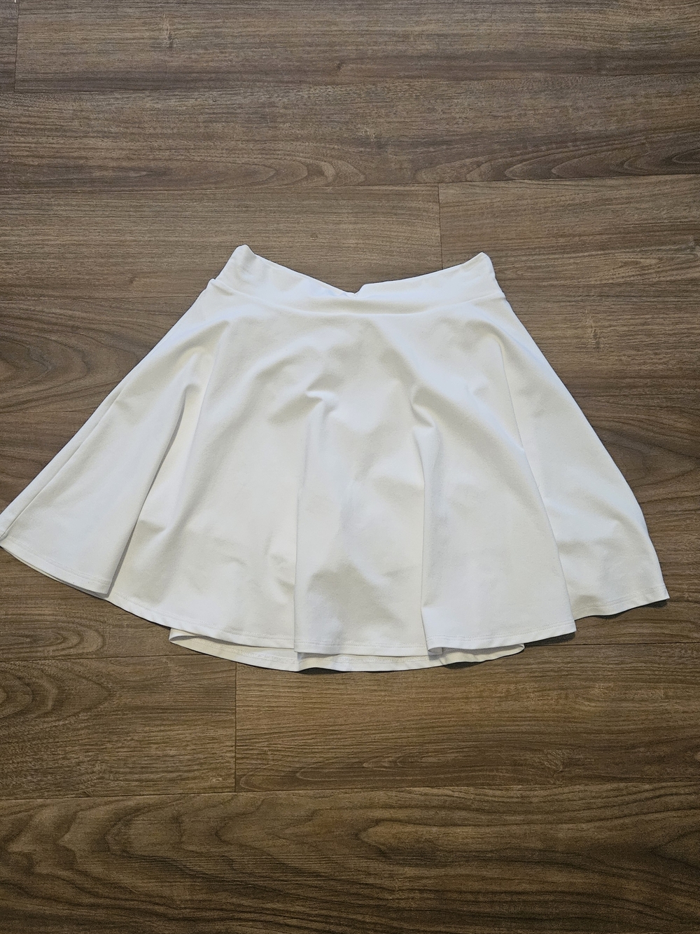 Fabletics Women’s White A-Line Skater Skirt With Shorts